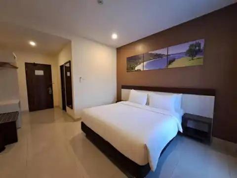 Hotel Simfony Alor Kalabahi Exterior photo
